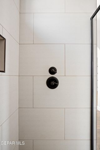 378 Flemish Circle, El Paso, TX 79912