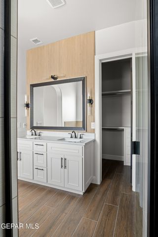 378 Flemish Circle, El Paso, TX 79912