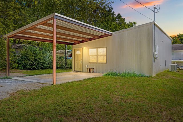 104 Truitt, Naples, TX 75568