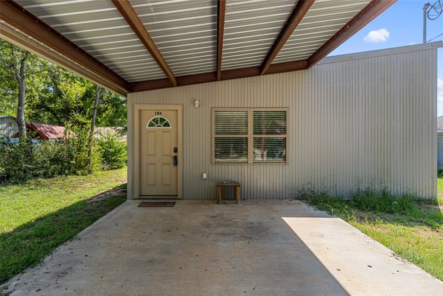 104 Truitt, Naples, TX 75568