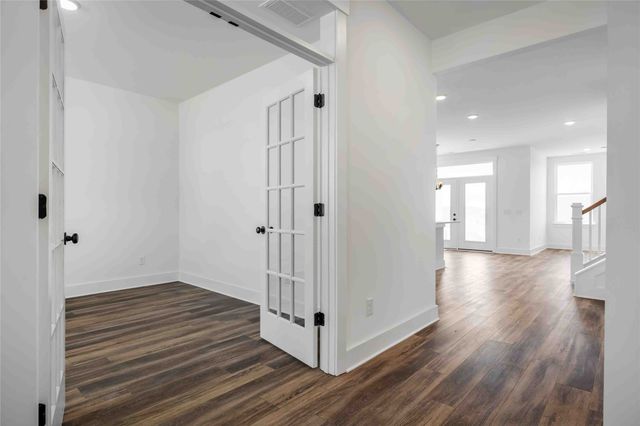 3521 Kemp Drive, Heartland, TX 75126