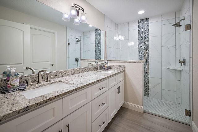 5016 NE 125TH LOOP, Oxford, FL 34484