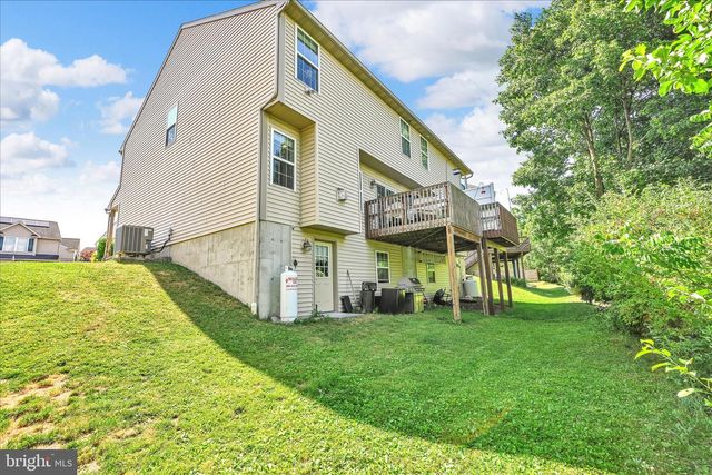 33 MARSHA DR, Cressona, PA 17929