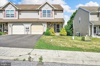 33 MARSHA DR, Cressona, PA 17929