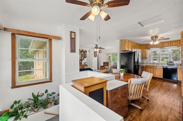 2400 Stanton Avenue, Des Moines, IA 50321