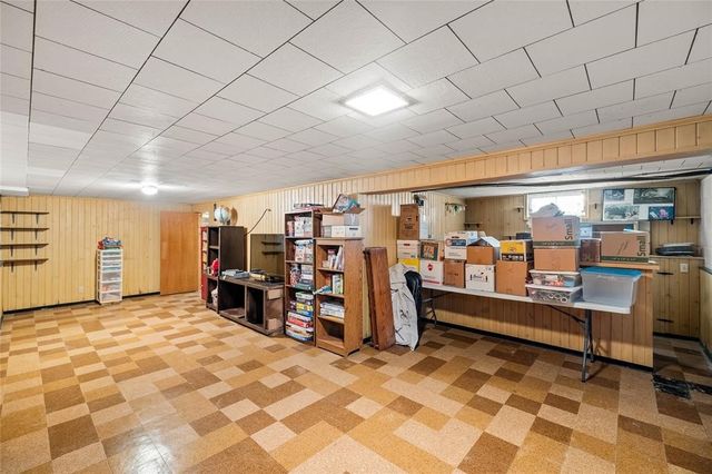 2400 Stanton Avenue, Des Moines, IA 50321