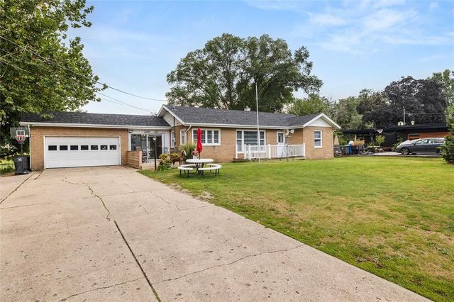 2400 Stanton Avenue, Des Moines, IA 50321