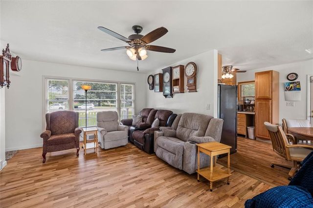 2400 Stanton Avenue, Des Moines, IA 50321