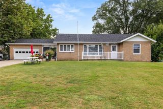 2400 Stanton Avenue, Des Moines, IA 50321