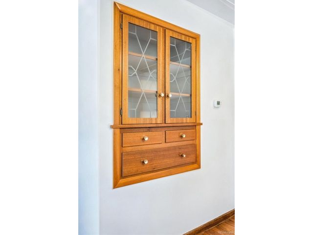 385 Oakland St, Aurora, CO 80010