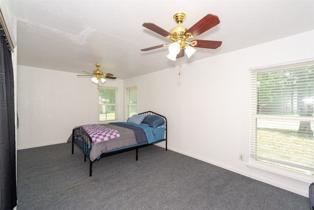 6700 Sunnybank Drive, Fort Worth, TX 76137