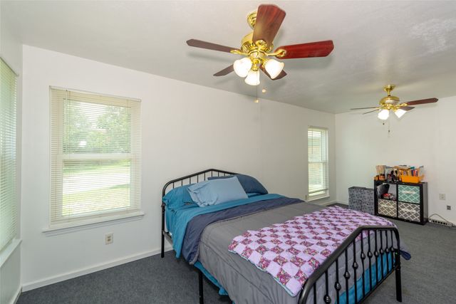 6700 Sunnybank Drive, Fort Worth, TX 76137