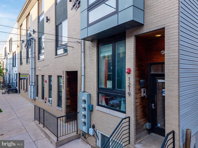 1219 N 27TH ST, Philadelphia, PA 19121