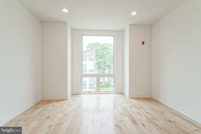 1219 N 27TH ST, Philadelphia, PA 19121