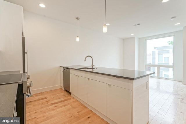 1219 N 27TH ST, Philadelphia, PA 19121