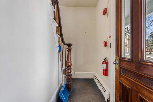 151 Pearl Street, Manchester, NH 03104