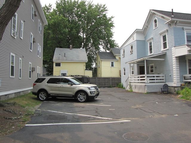 151 Pearl Street, Manchester, NH 03104
