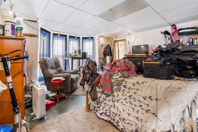 151 Pearl Street, Manchester, NH 03104