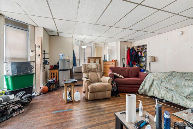 151 Pearl Street, Manchester, NH 03104