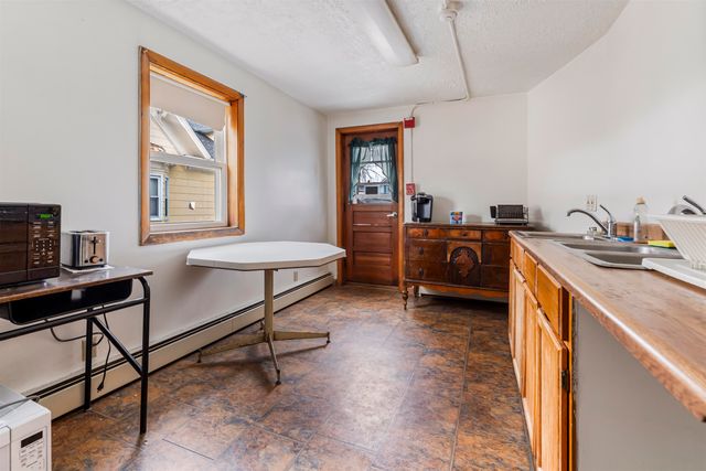 151 Pearl Street, Manchester, NH 03104
