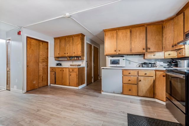 151 Pearl Street, Manchester, NH 03104