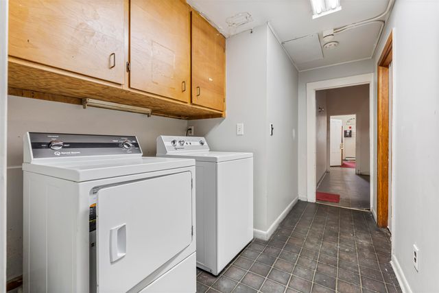 151 Pearl Street, Manchester, NH 03104