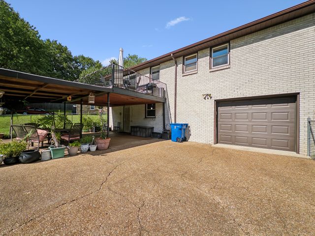 127 Lynhurst Cir, Hendersonville, TN 37075