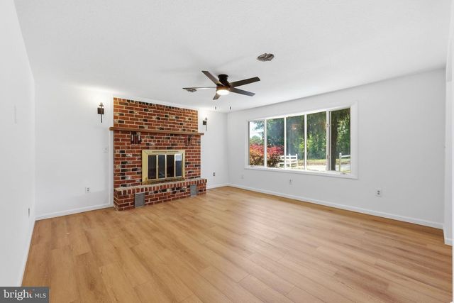 683 BEN SPECK RD, Hedgesville, WV 25427