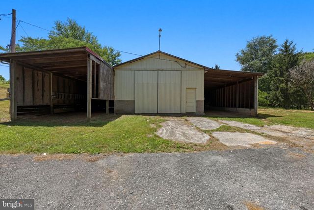 683 BEN SPECK RD, Hedgesville, WV 25427