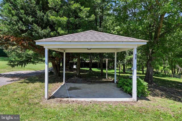 683 BEN SPECK RD, Hedgesville, WV 25427