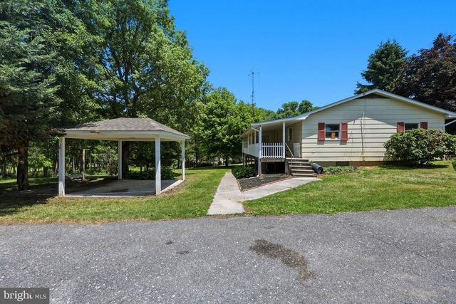 683 BEN SPECK RD, Hedgesville, WV 25427