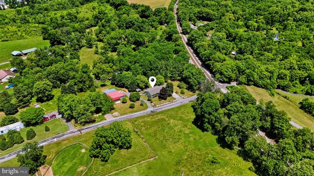 683 BEN SPECK RD, Hedgesville, WV 25427