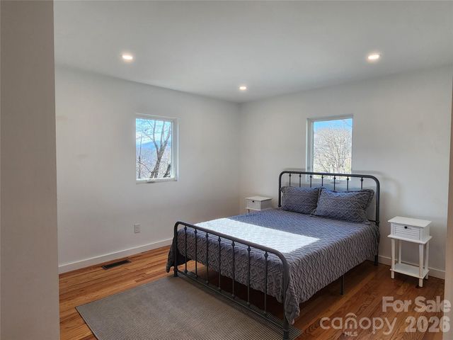 113 Hillside Street, Canton, NC 28716