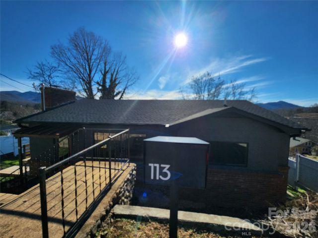 113 Hillside Street, Canton, NC 28716