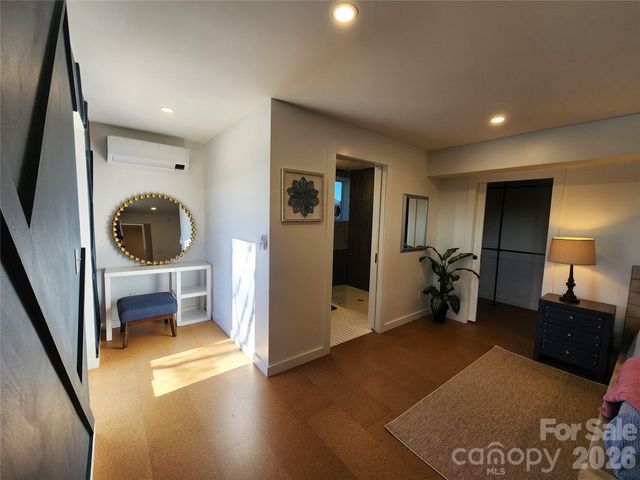 113 Hillside Street, Canton, NC 28716