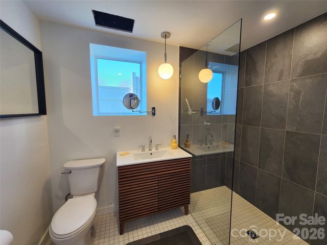 113 Hillside Street, Canton, NC 28716