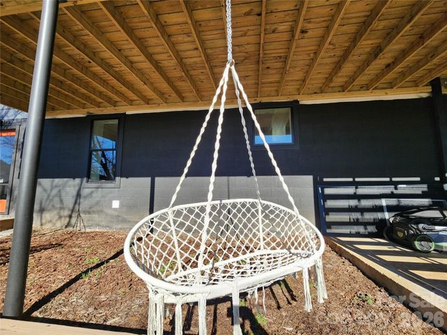 113 Hillside Street, Canton, NC 28716