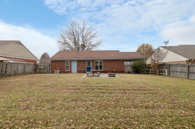 10309 CURTIS DR, Olive Branch, MS 38654