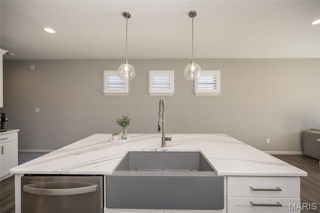 2373 Windswept Farms Drive, Eureka, MO 63025