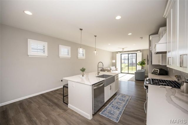 2373 Windswept Farms Drive, Eureka, MO 63025