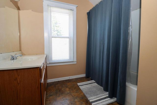 4601 19th AVENUE, Kenosha, WI 53140