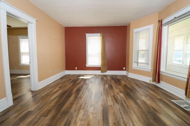 4601 19th AVENUE, Kenosha, WI 53140