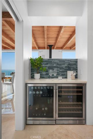 1119 Katella Street, Laguna Beach, CA 92651