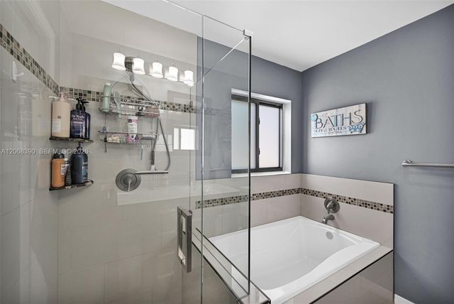 17640 SW 4th Court, Pembroke Pines, FL 33029