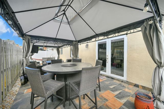 17640 SW 4th Court, Pembroke Pines, FL 33029