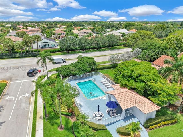 17640 SW 4th Court, Pembroke Pines, FL 33029