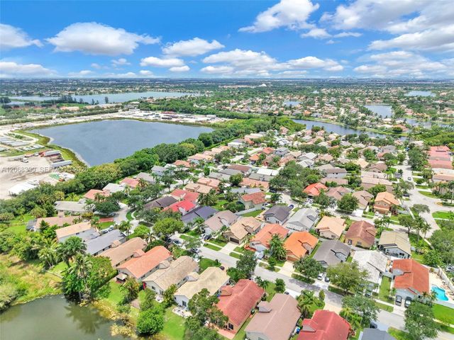 17640 SW 4th Court, Pembroke Pines, FL 33029