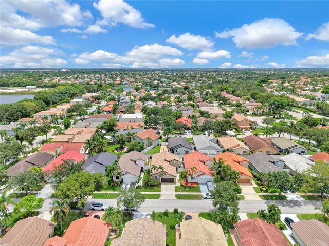 17640 SW 4th Court, Pembroke Pines, FL 33029