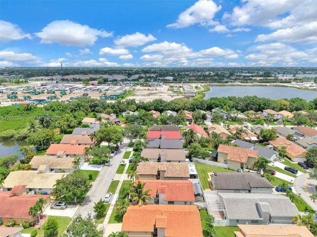 17640 SW 4th Court, Pembroke Pines, FL 33029
