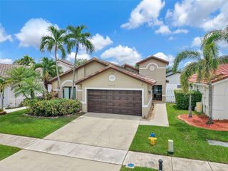 17640 SW 4th Court, Pembroke Pines, FL 33029